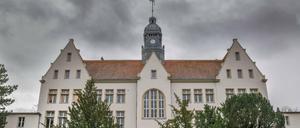 Außenansicht des Auguste Viktoria Krankenhaus Vivantes. Berlin Schöneberg, Rubensstraße. 