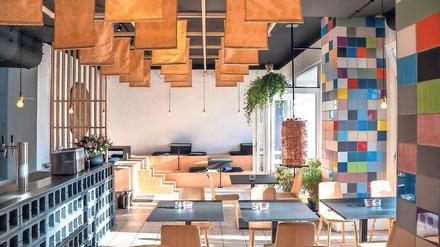 Nepalesische Küche in modernem und freundlichen Ambiente: Das "Holy Everest" in Prenzlauer Berg