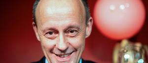 Friedrich Merz (CDU) spricht bei der Veranstaltung vom Forum Mittelstand zu den Gästen. Er gilt als einer der Top-Kandidaten für den CDU-Vorsitz.