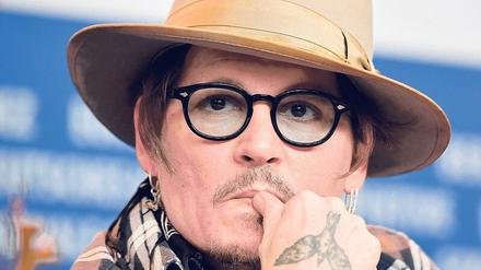 In „Minamata“ spielt Depp den Fotografen W. Eugene Smith.