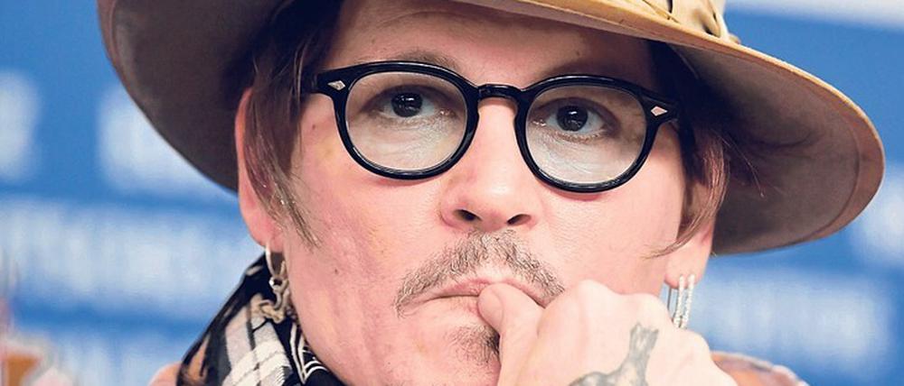 In „Minamata“ spielt Depp den Fotografen W. Eugene Smith.