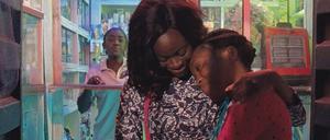 Rosa (Temi Ami-Williams) und Grace (Cynthia Ebijie) im Film "Eyimofe".