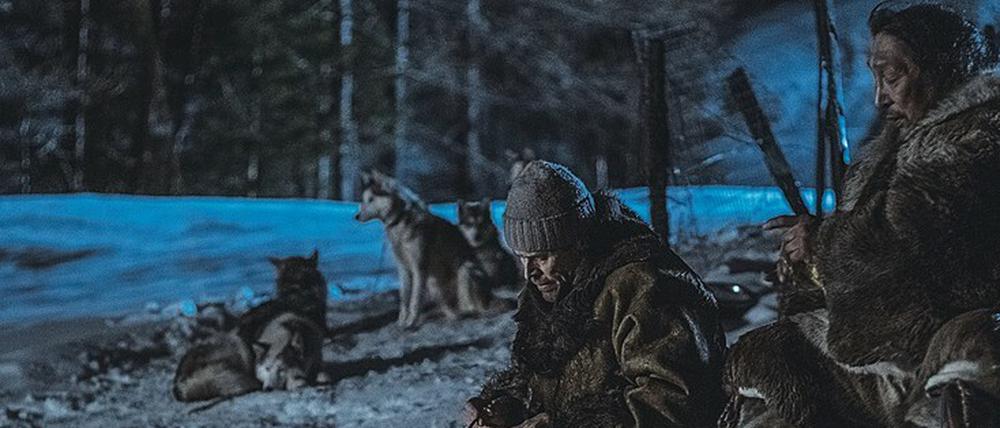 Schneewüste als Seelenlandschaft: Clint (Willem Dafoe) mit seinen Schlittenhunden. 