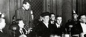 Der Angeklagte Marinus van der Lubbe während des Reichstagsbrandprozesses vor dem Reichsgericht Leipzig.