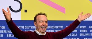 Roberto Benigni auf der Pressekonferenz von "Pinocchio". 