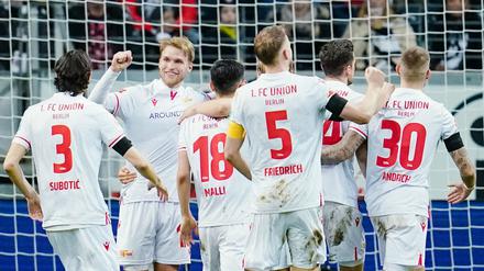 So sehen Sieger aus. Der 1. FC Union gewinnt bei Eintracht Frankfurt.