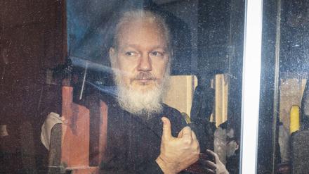 Die Anhörungen zum Fall Assange sind zunächst für eine Woche geplant.