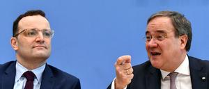 Gesundheitsminister Jens Spahn unterstützt den nordrhein-westfälischen Ministerpräsidenten Armin Laschet bei seiner Kandidatur für den CDU-Vorsitz