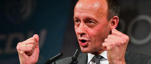 Friedrich Merz spricht beim politischen Aschermittwoch des thüringischen Landesverbandes der CDU in Apolda.