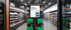 Auf den ersten sieht er ganz normal aus, der erste großformatige "Amazon Go"-Supermarkt. Nur die Kassen fehlen. 
