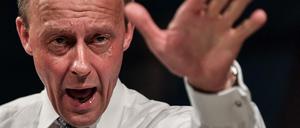Friedrich Merz, ehemaliger Vorsitzender der CDU/CSU-Fraktion im Bundestag, spricht in der Festhalle der Vereinsbrauerei Apolda, beim politischen Aschermittwoch des thüringischen Landesverbandes der CDU. 