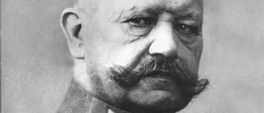 Die Aufnahme zeigt den Generalfeldmarschall und Reichspräsidenten Paul von Hindenburg.