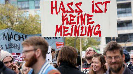 Eine Demo gegen Rechts in Hamburg.