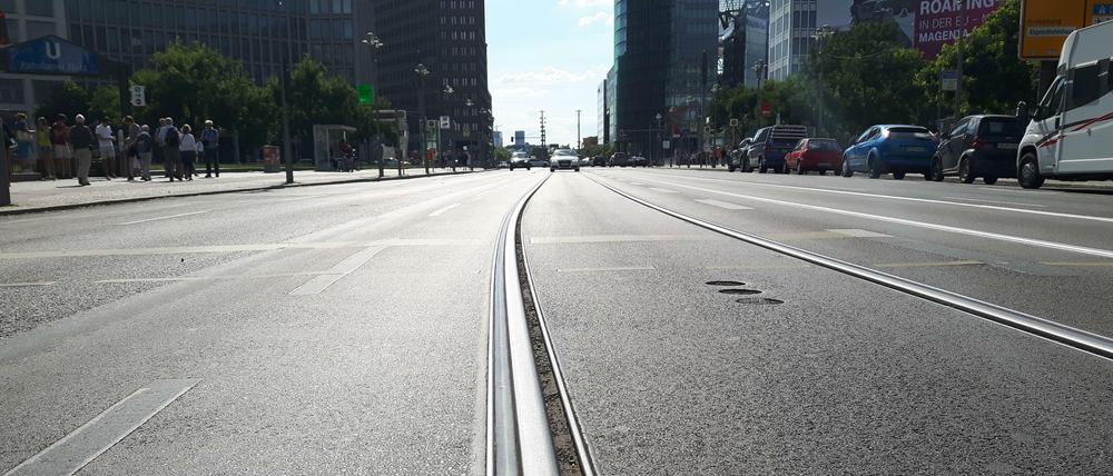 Auf diesen Gleisen in der Leipziger Straße ist noch nie ein Zug gefahren. 