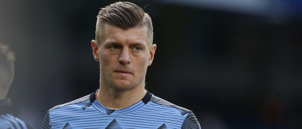 Finsterer Blick. Toni Kroos durfte am Mittwochabend überraschend nur zuschauen.