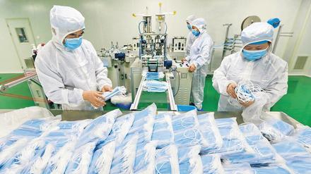 Der Bedarf an Atemschutzmasken steigt in China besonders deutlich. Das wirkt sich auch auf den Nachschub für Europa aus.