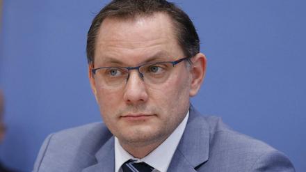 AfD-Bundessprecher Tino Chrupalla bei der Bundespressekonferenz.