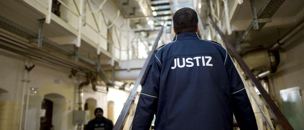 In der JVA Tegel sitzen viele Verbrecher - manchmal für Jahrzehnte.