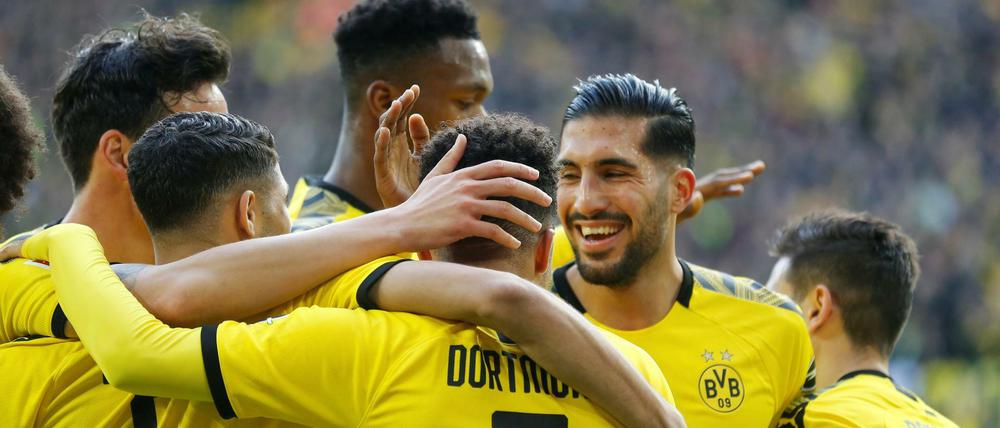 Jubel, Trubel, Heiterkeit: Der BVB feiert einen Sieg.