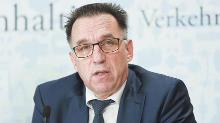 Michael Fohrer ist seit Ende 2016 Vorsitzender der Geschäftsführung der Bombardier Transportation und seit November 2019 Präsident des Bahnindustrie-Verbands.