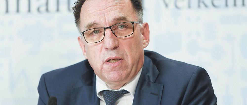 Michael Fohrer ist seit Ende 2016 Vorsitzender der Geschäftsführung der Bombardier Transportation und seit November 2019 Präsident des Bahnindustrie-Verbands.