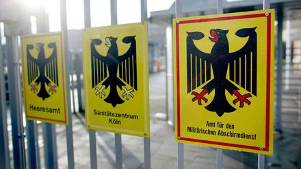 Der Eingang des Amtes für den Militärischen Abschirmdienst (MAD) in Köln.