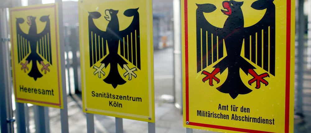 Der Eingang des Amtes für den Militärischen Abschirmdienst (MAD) in Köln.