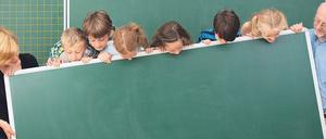 Platz frei für Wünsche. An der Geschichte seines Lebens kann jeder selbst mitschreiben. Wie, das erklären Lehrer im Glücksunterricht.
