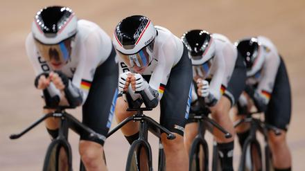 Ein Rädchen greift ins andere. Die deutschen Sprinterinnen holten Bronze in Berlin.