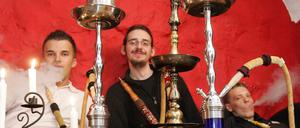 Eine Shisha-Bar in Lüneburg: Hier treffen sich junge Deutsche aller Couleur.