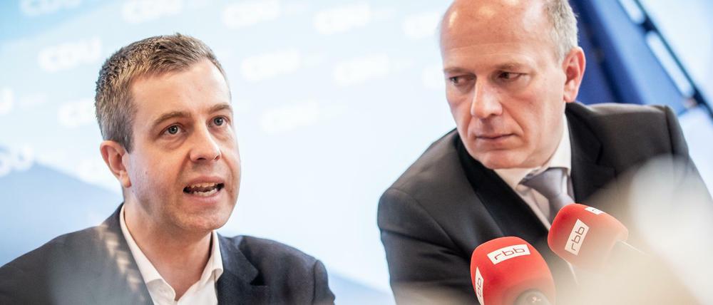 CDU-Landeschef Kai Wegner (r.) und CDU-Generalsekretär Stefan Evers.