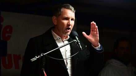 Björn Höcke spricht bei Pegida in Dresden.