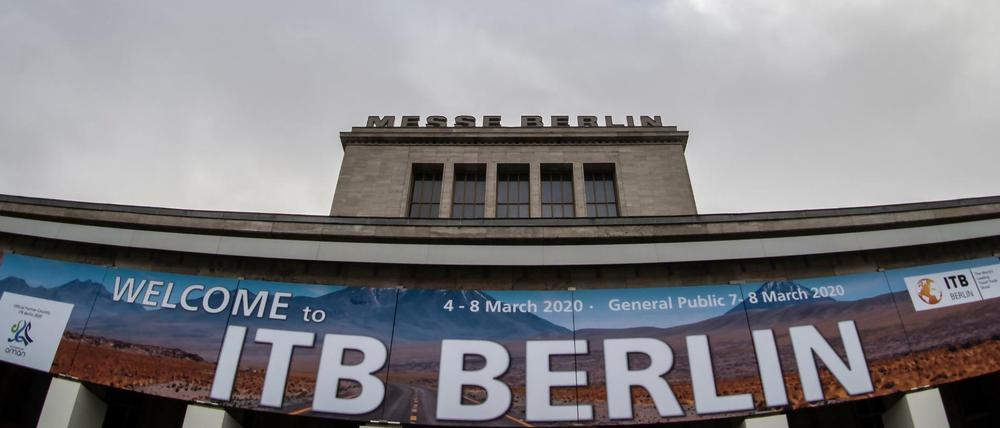Verdorbene Reiselaune, "Welcome to ITB Berlin", von wegen.