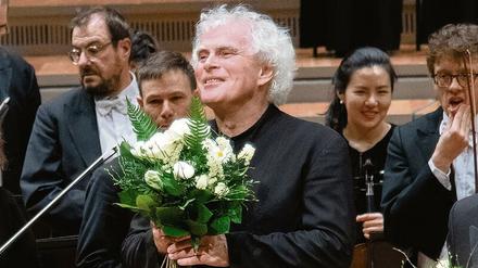 Ein Abend unter Freunden. Simon Rattle in der Philharmonie.