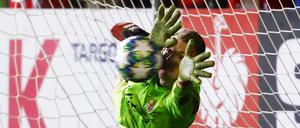 Daniel Batz parierte im Elfmeterschießen vier Schüsse.