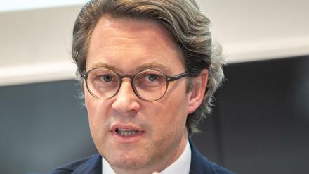 Andreas Scheuer (CSU) will nicht allein die Verantwortung für den langsamen Ausbau der digitalen Infrastruktur übernehmen. 