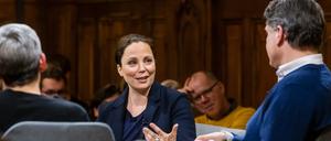"Literarisches Quartett": Marion Brasch, Gastgeberin Thea Dorn, Jakob Augstein (von li.)