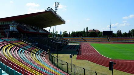 Blick in den Friedrich-Ludwig-Jahn-Sportpark in Prenzlauer Berg.