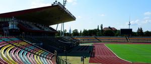 Blick in den Friedrich-Ludwig-Jahn-Sportpark in Prenzlauer Berg.