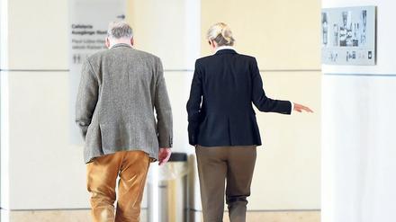 Die AfD-Verantwortlichen befinden sich nach Hanau und Erfurt in der Defensive. 