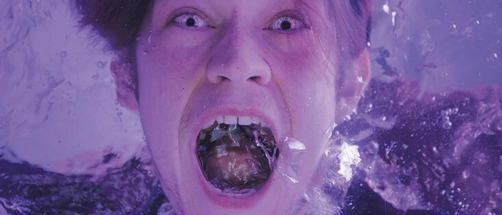 Zum Schreien. Die Story der SyFy-Serie „Spides“ ist genretypisch abstrus. Aliens wollen in Berlin mittels einer Partydroge die Macht übernehmen.