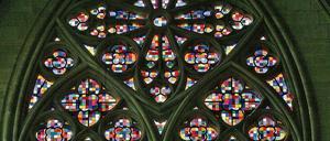 Metaphysische Erfahrung. Gerhard Richters „Glasfenster“ im Kölner Dom. 