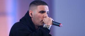 Der Rapper Fler bei einem Auftritt.