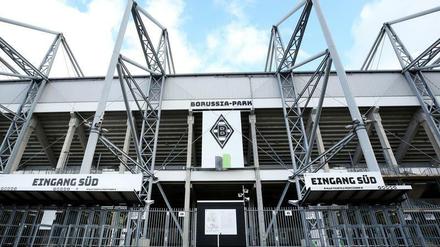 Die Eingänge zum Borussia-Park bleiben am Mittwoch für das Nachholspiel geschlossen.