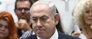 Benjamin Netanjahu, Ministerpräsident von Israel und Vorsitzender der Likud-Partei, muss sich neben einer möglichen Regierungsbildung auch einem Korruptionsprozess stellen. 