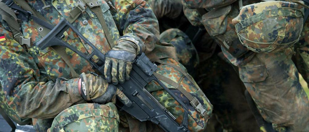 Soldaten in der Grundausbildung