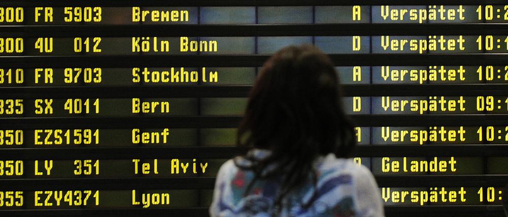 Verspätet: Ab drei Stunden können Kunden eine Entschädigung verlangen, es sei denn, die Verspätung liegt an höherer Gewalt. 