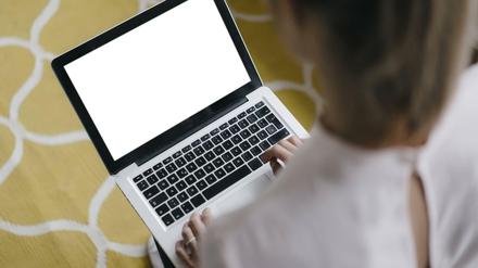 Immerhin die Hälfte der Lehrenden sieht in der Coronakrise auch eine Chance, die digitale Lehre voranzutreiben.
