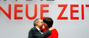 Saskia Esken and Norbert Walter-Borjans sollten die Partei retten.