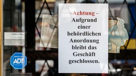 Viele Geschäfte müssen wegen der Ausbreitung des Coronavirus jetzt geschlossen bleiben.